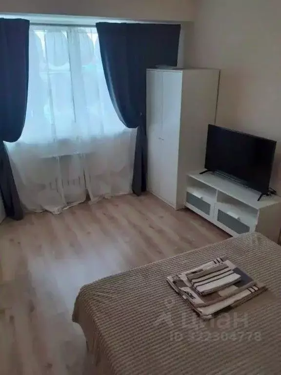 1-к кв. Белгородская область, Старый Оскол Центральный мкр, 1/1 (55.0 ... - Фото 1