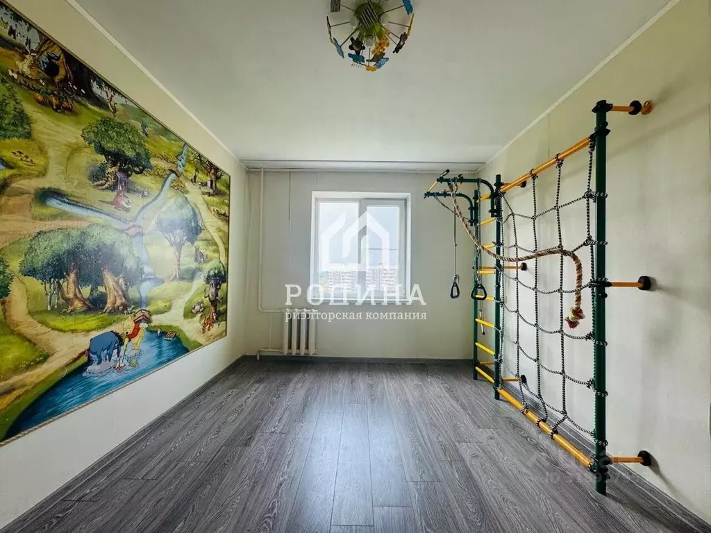 4-к кв. Хабаровский край, Комсомольск-на-Амуре ул. Лазо, 86 (80.3 м) - Фото 1