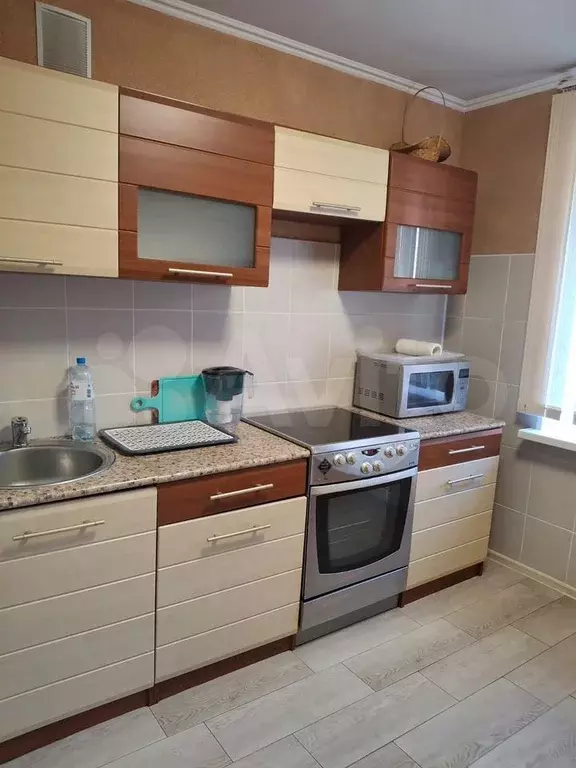 1-к. квартира, 42 м, 2/9 эт. - Фото 0
