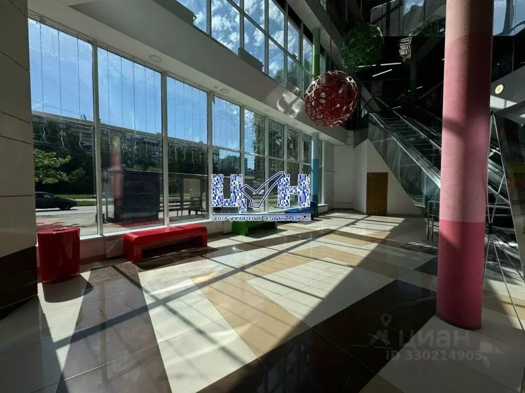 Торговая площадь в Курская область, Курск ул. Косухина, 29Б (33 м) - Фото 1