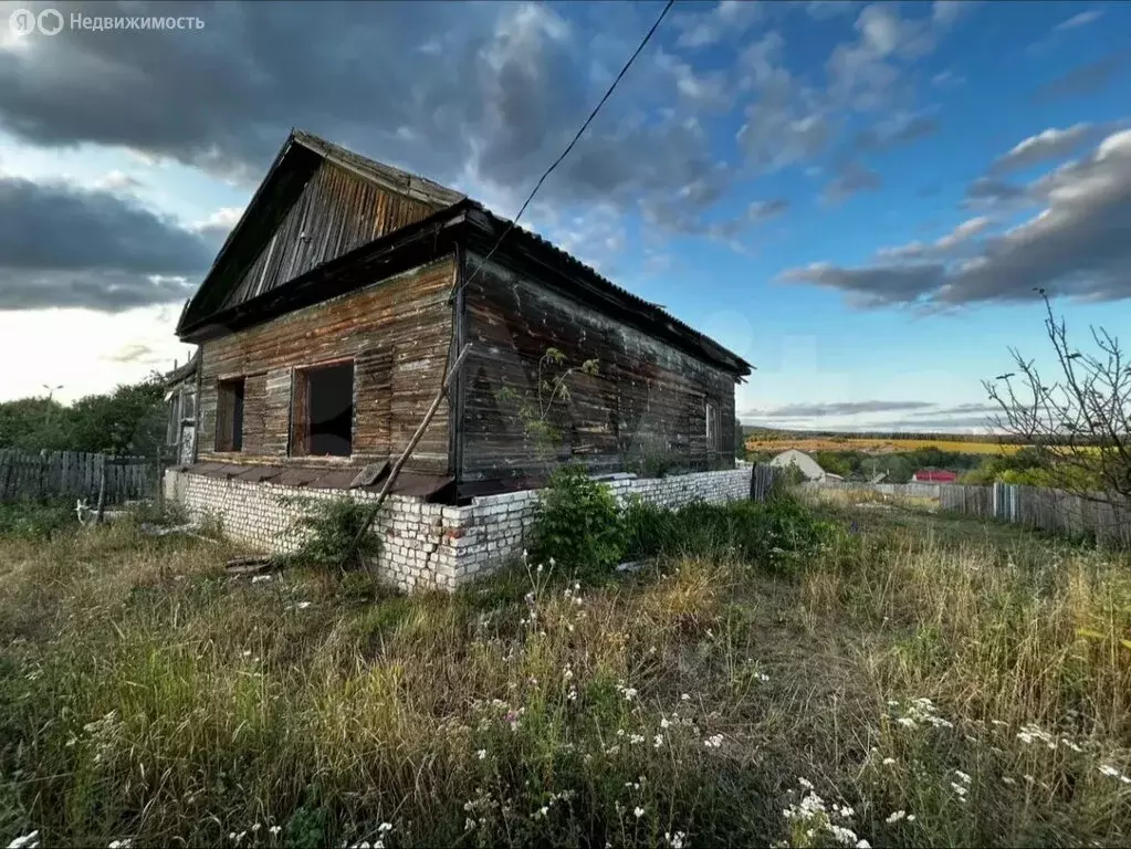 Дом в село Заборовка, Октябрьская улица, 3 (48 м) - Фото 1