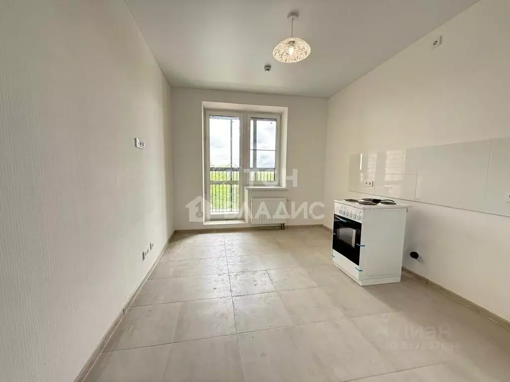 Квартира, 3 комнаты, 73.5 м - Фото 0