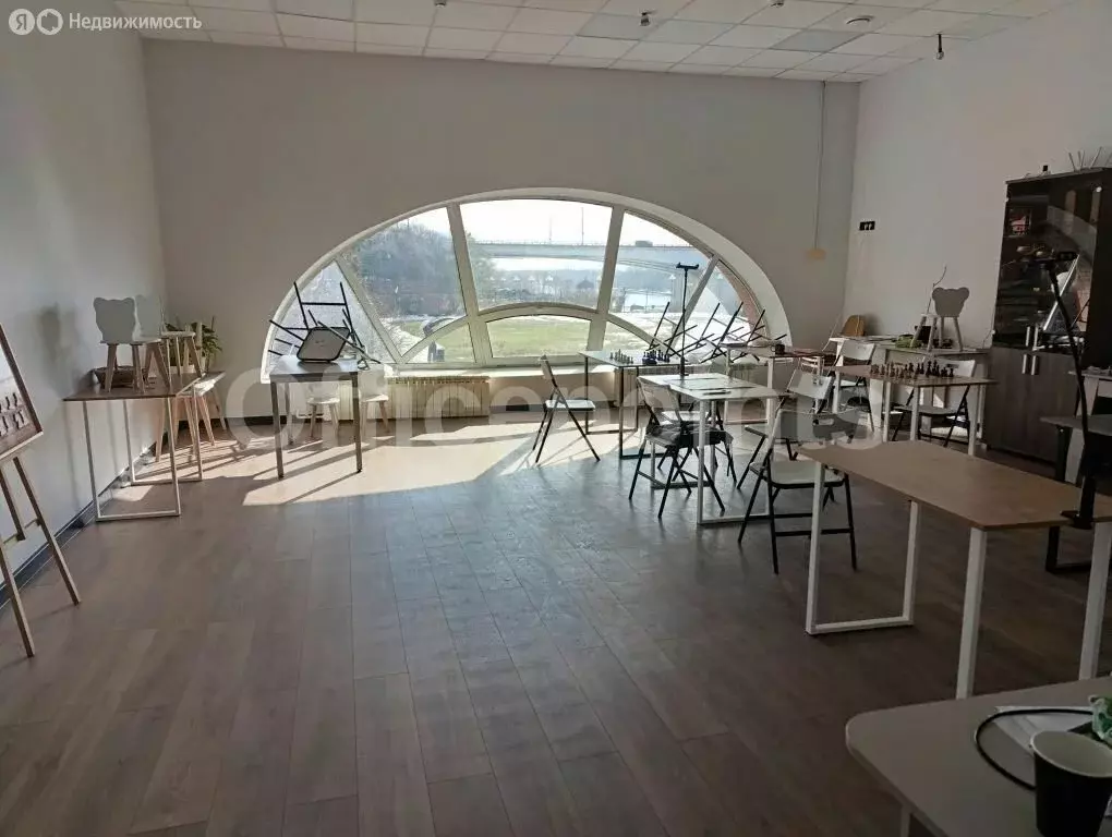 Офис (250 м) - Фото 1