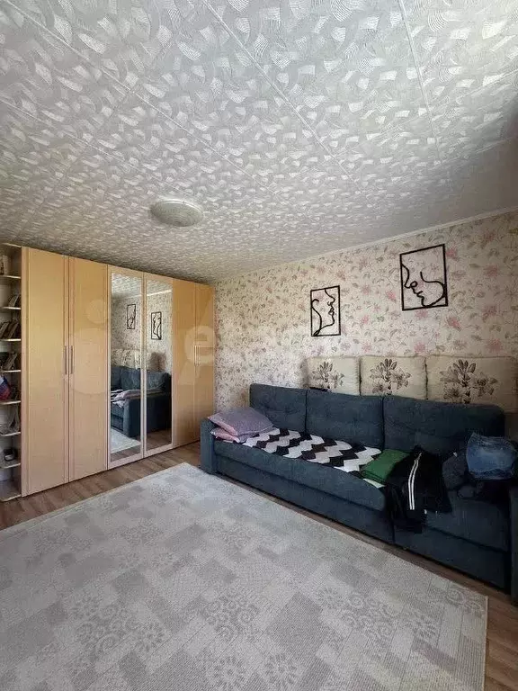 3-к. квартира, 57,3 м, 2/2 эт. - Фото 0