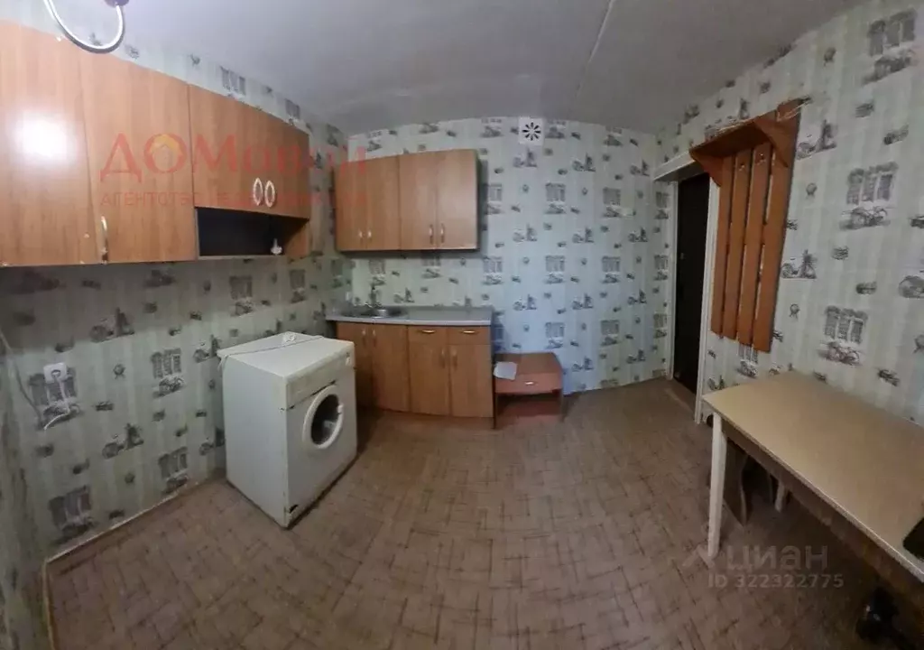 Комната Смоленская область, Смоленск Киевский пер., 12 (15.7 м) - Фото 0