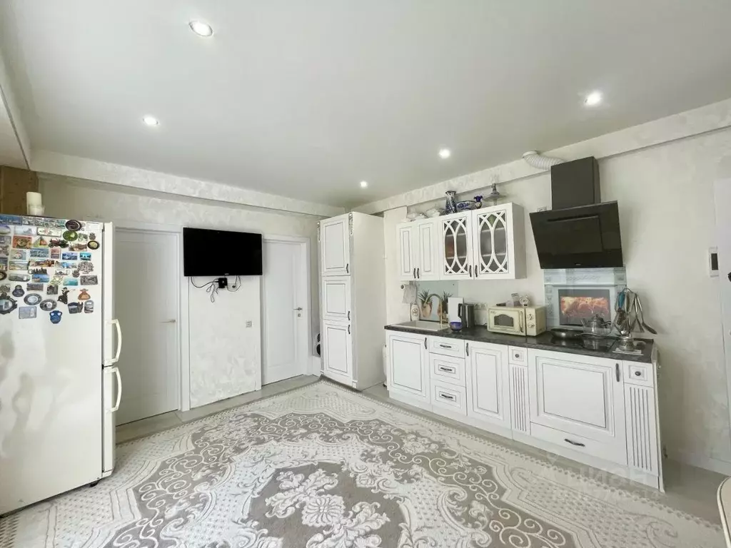 2-к кв. Краснодарский край, Сочи Донская мкр, ул. Гончарова, 6/2 (50.0 ... - Фото 1