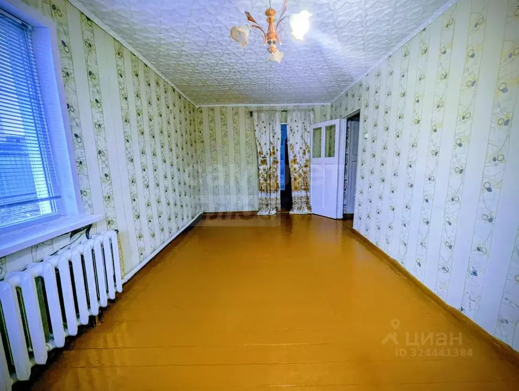 Дом в Оренбургская область, пос. Переволоцкий ул. Пушкина (65 м) - Фото 1