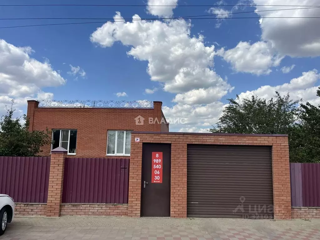 Дом в Ростовская область, Азовский район, с. Самарское пер. Жданова, ... - Фото 1