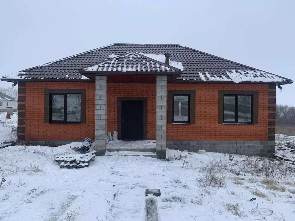 Дом в Белгородская область, Белгородский район, пос. Майский ул. ... - Фото 0