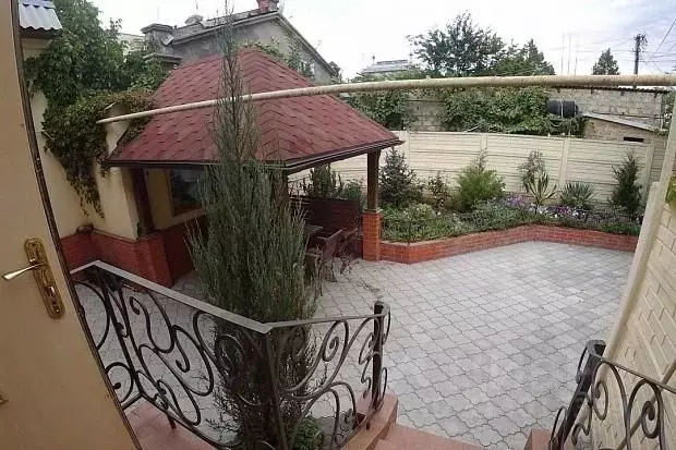 Дом в Крым, Евпатория ул. Гоголя, 17Е (100 м) - Фото 1