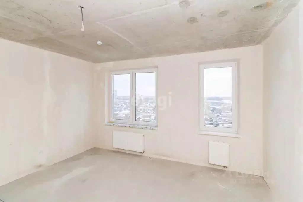 Студия Тюменская область, Тюмень ул. Краснооктябрьская, 8 (33.1 м) - Фото 1