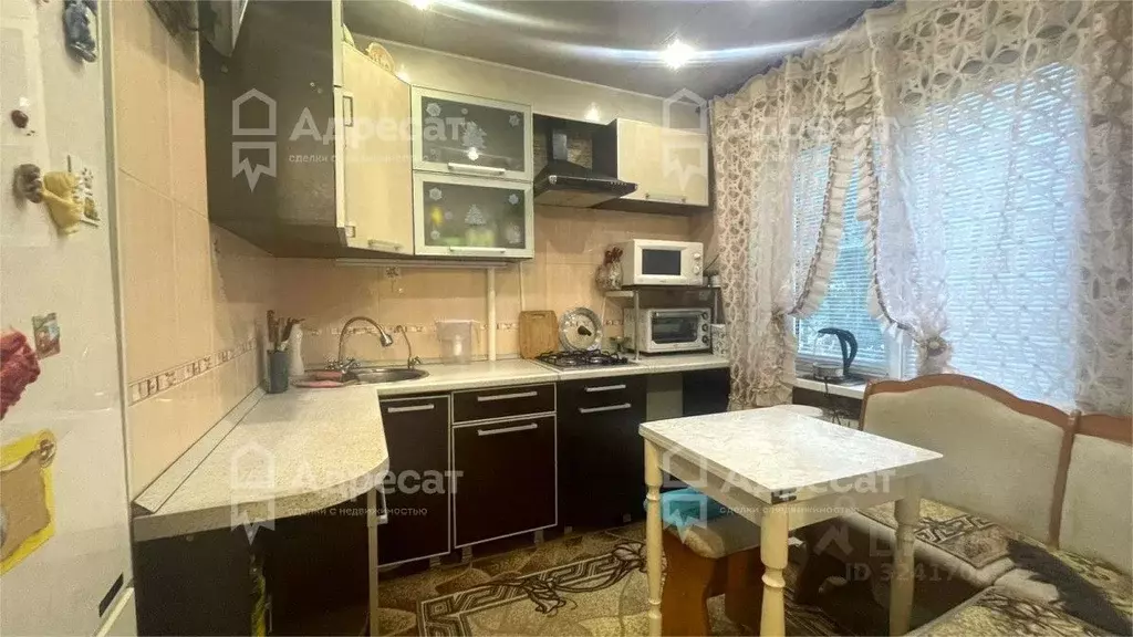 3-к кв. Волгоградская область, Волгоград ул. Курчатова, 12 (56.4 м) - Фото 2