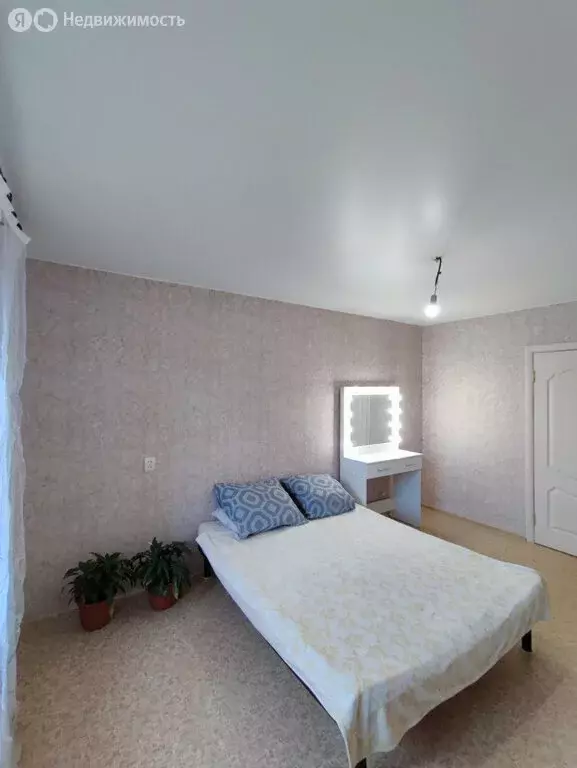3-комнатная квартира: Саратов, Московское шоссе, 16Б (67.3 м) - Фото 1