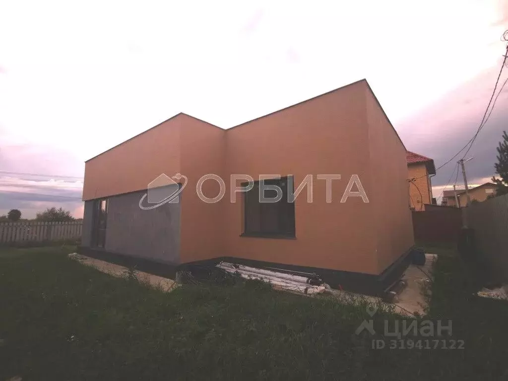 Дом в Тюменская область, Тюменский район, д. Ушакова бул. Центральный ... - Фото 2