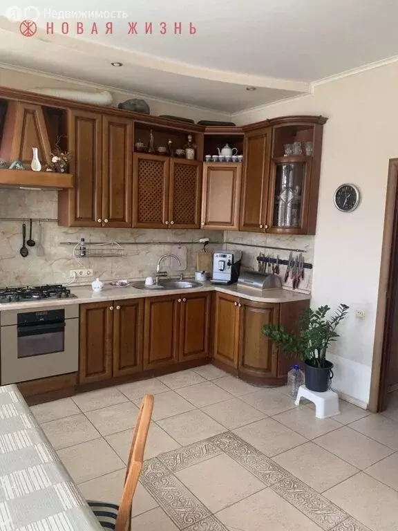 3-комнатная квартира: Самара, Чернореченская улица, 57 (120 м) - Фото 1