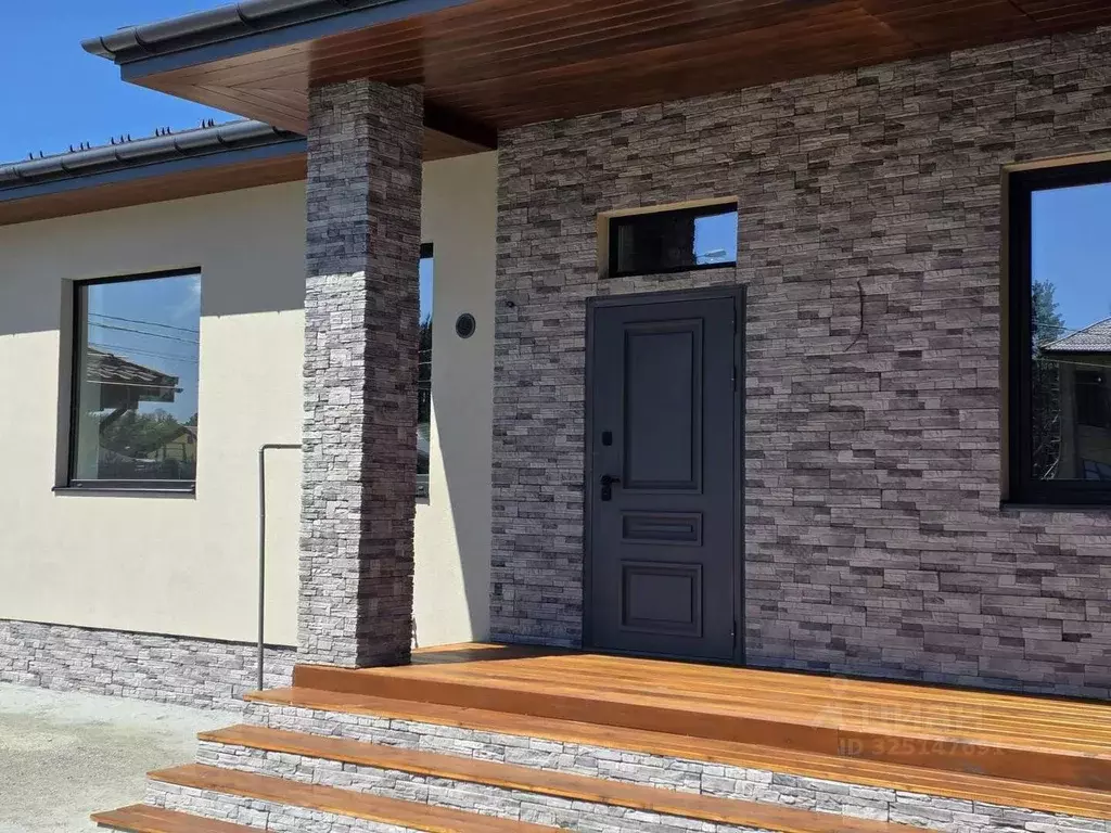 Дом в Свердловская область, Сысертский муниципальный округ, пос. ... - Фото 1