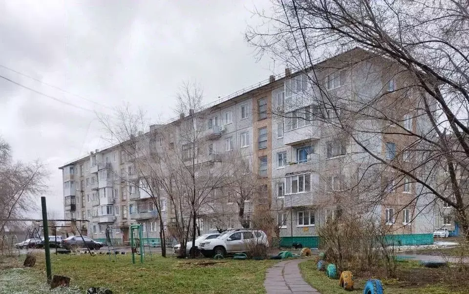 2-к кв. Омская область, Омский район, с. Лузино Комсомольская ул., 16 ... - Фото 0
