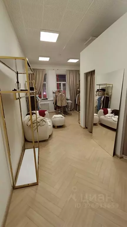 Торговая площадь в Москва Неглинная ул., 8/10 (30 м) - Фото 2