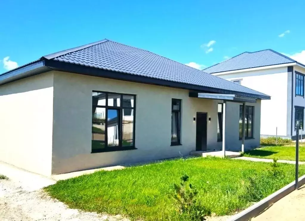 Коттедж в Московская область, Серпухов городской округ, Саят-Нова ... - Фото 1