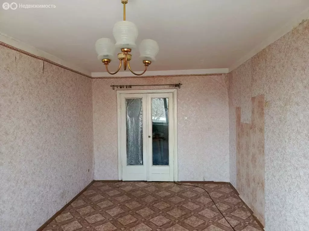 3-комнатная квартира: Брянск, Авиационная улица, 10 (68 м) - Фото 0