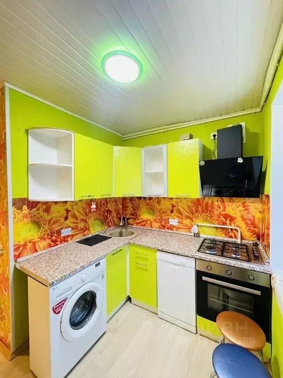 2-к кв. Мурманская область, Апатиты ул. Зиновьева, 19 (44.0 м) - Фото 1