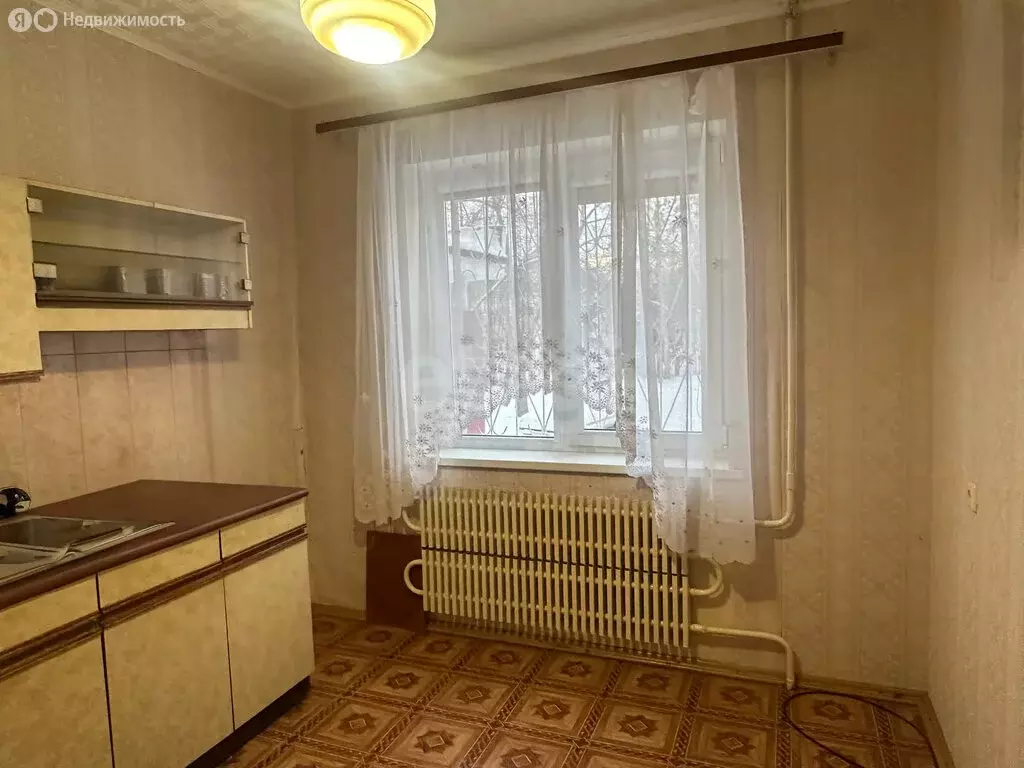 3-комнатная квартира: Озерск, улица Дзержинского, 63 (80 м) - Фото 1