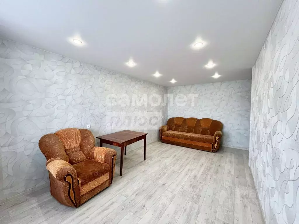 2-к кв. Ульяновская область, Ульяновск Московское ш., 100 (45.2 м) - Фото 1