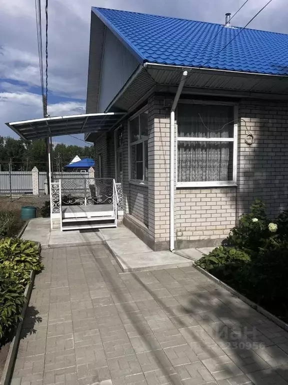 Дом в Алтайский край, Бийск ул. Красильникова, 142 (150 м) - Фото 2