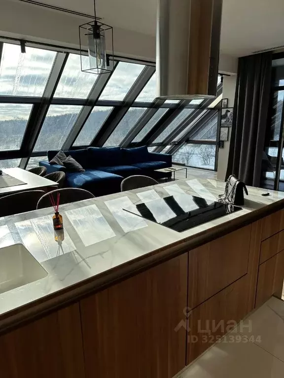 3-к кв. Московская область, Химки Новогорск мкр, ул. Заречная, 4к2 ... - Фото 1