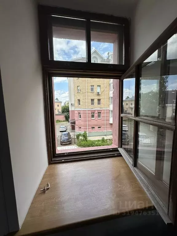 5-к кв. Ярославская область, Ярославль ул. Собинова, 27к2 (182.0 м) - Фото 0