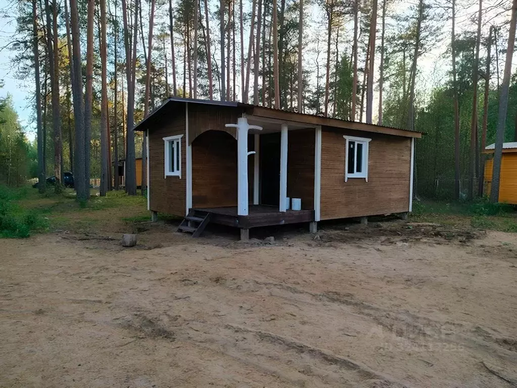 Дом в Карелия, Олонецкий район, Коверское с/пос, д. Нурмолицы  (42 м) - Фото 1