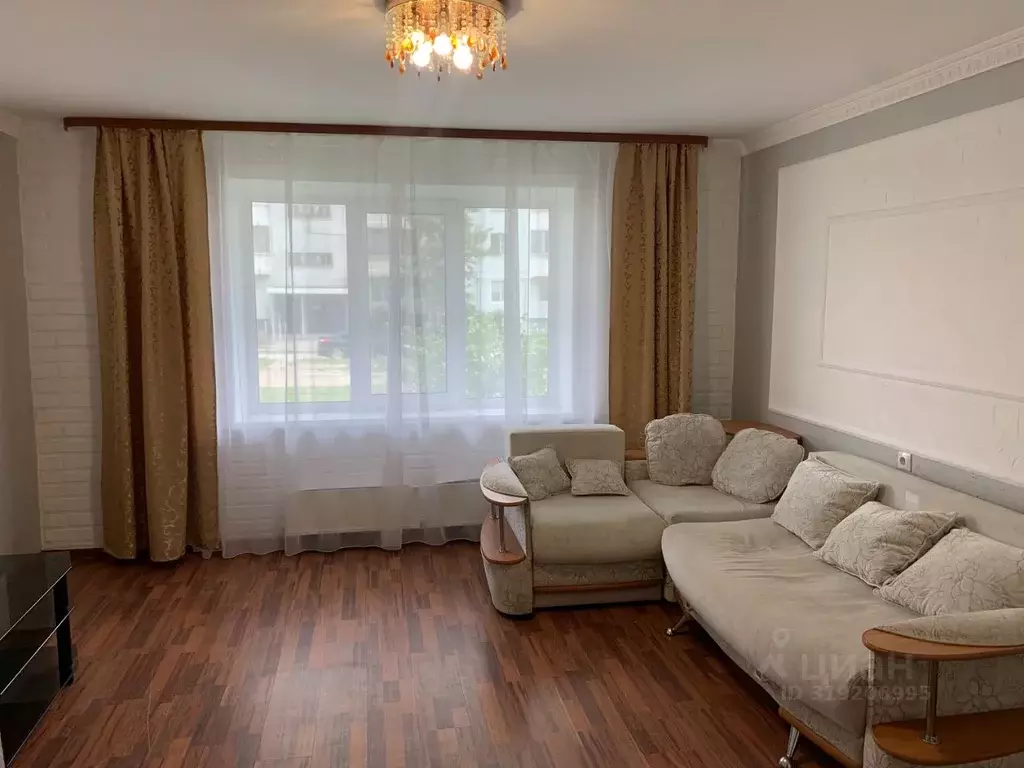 2-к кв. Пермский край, Пермь ул. Героев Хасана, 153 (53.0 м) - Фото 1