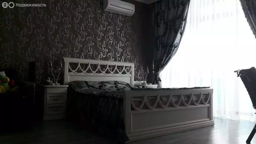 2-комнатная квартира: посёлок городского типа Гурзуф, набережная ... - Фото 1