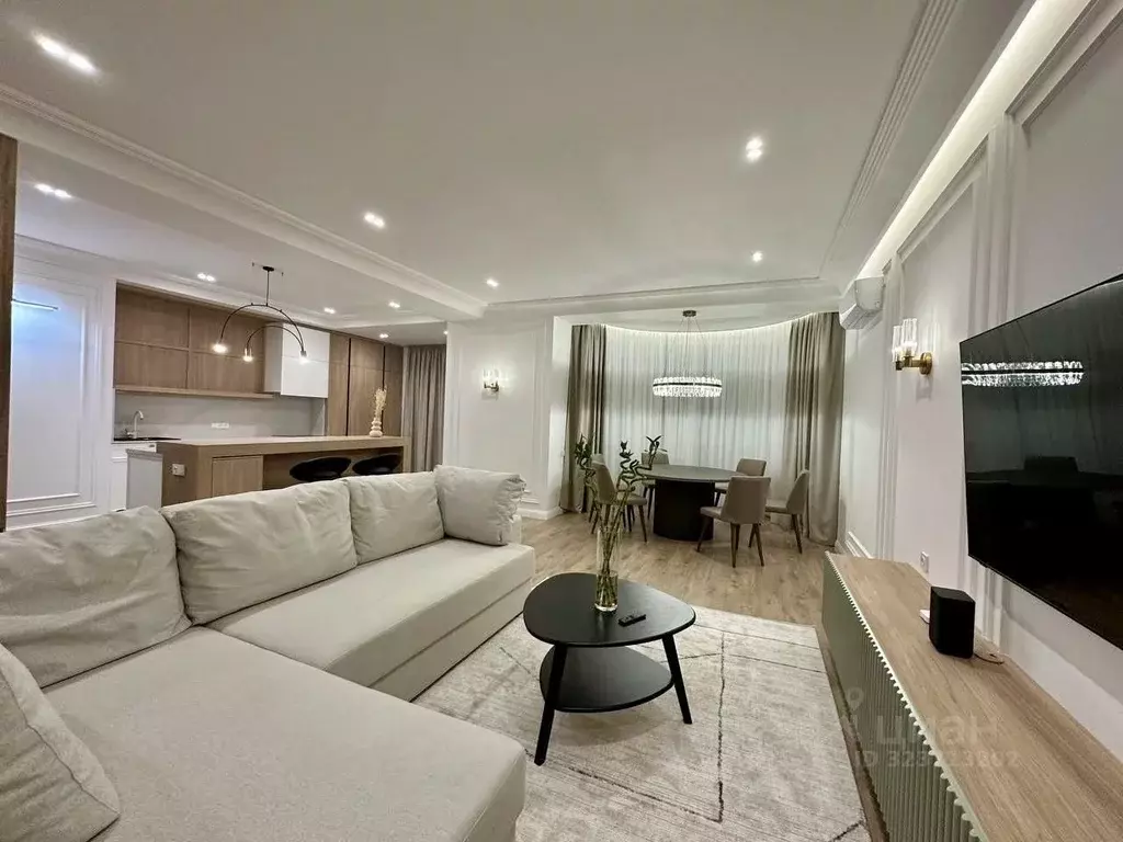 2-к кв. Татарстан, Казань ул. Павлюхина, 110В (62.0 м) - Фото 1