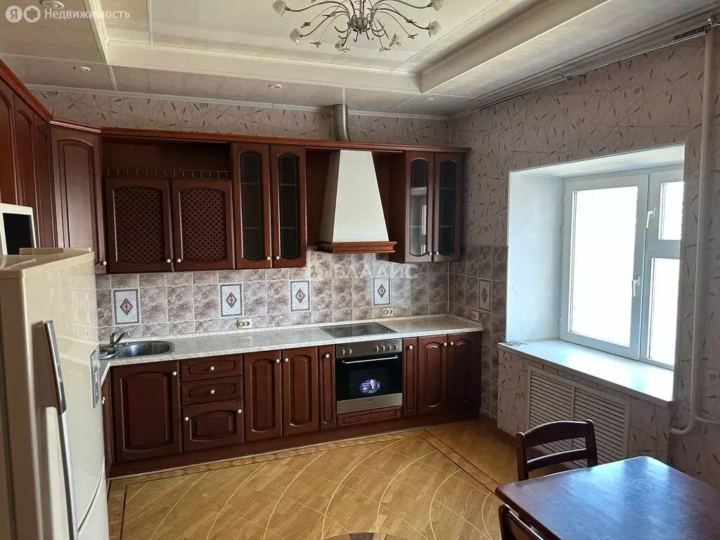 3-комнатная квартира: Белгород, Народный бульвар, 32 (139 м) - Фото 0