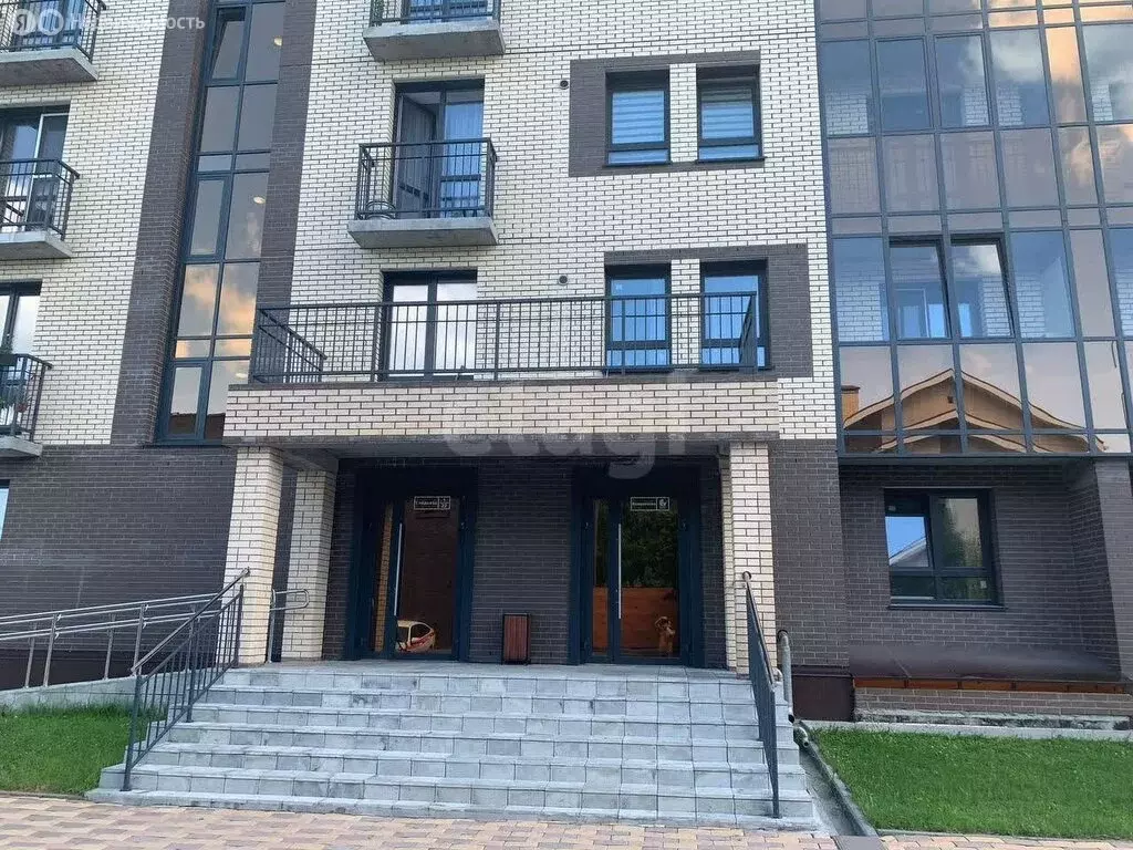 2-комнатная квартира: Садовый, улица Затонского, 105/2 (49 м) - Фото 0