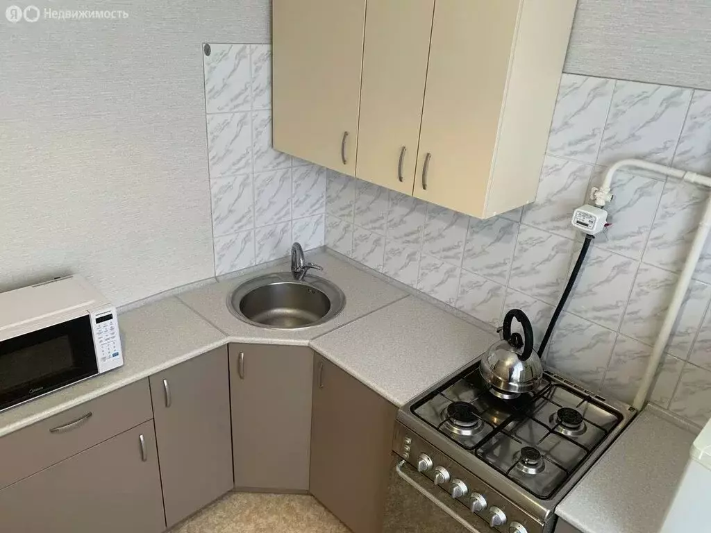 1-комнатная квартира: Березники, Набережная улица, 17 (35.2 м) - Фото 2