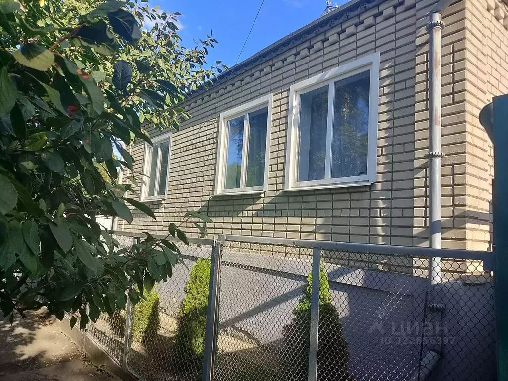 Дом в Ставропольский край, Ставрополь ул. Бурмистрова, 15 (140 м) - Фото 1