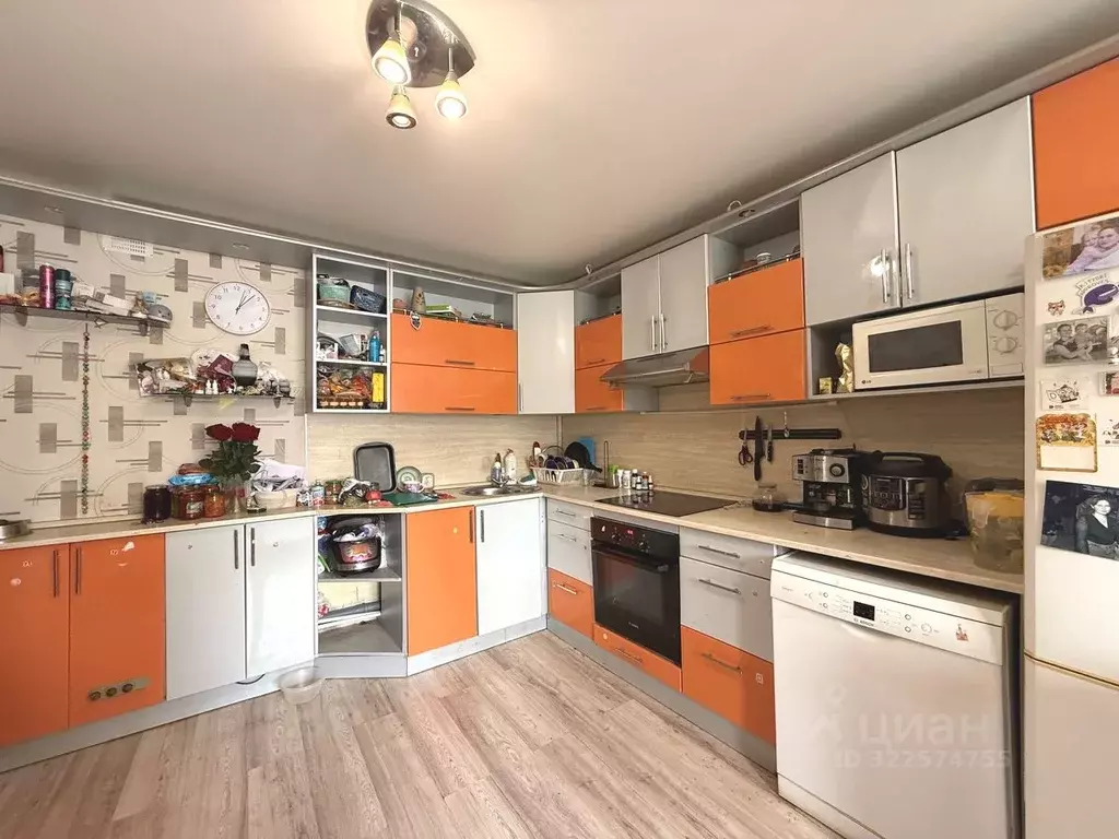 3-к кв. Новгородская область, Великий Новгород Большая Московская ул., ... - Фото 1