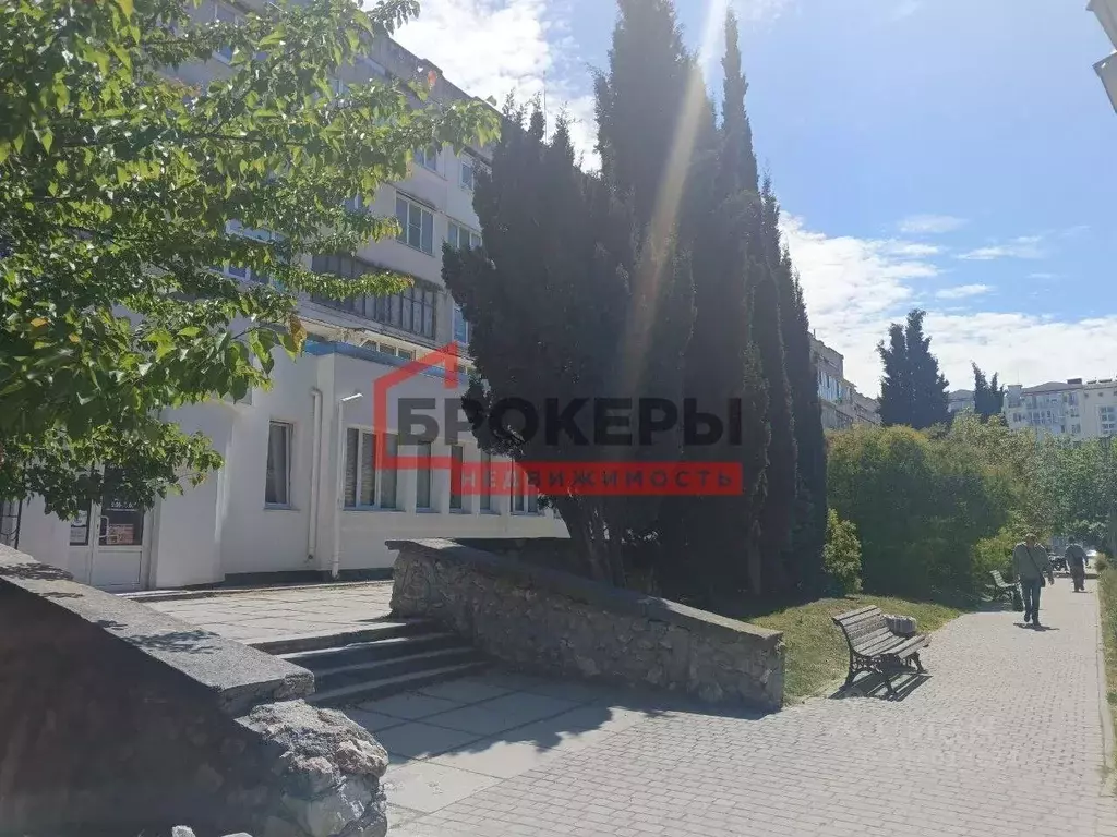 Помещение свободного назначения в Севастополь ул. Косарева, 2 (62 м) - Фото 0