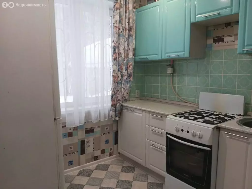 2-комнатная квартира: Пермь, Братская улица, 6 (43.4 м) - Фото 2