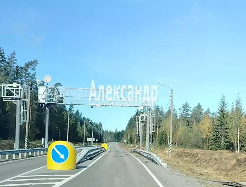 Участок в Карелия, Лахденпохский муниципальный округ, пос. Райвио ул. ... - Фото 1