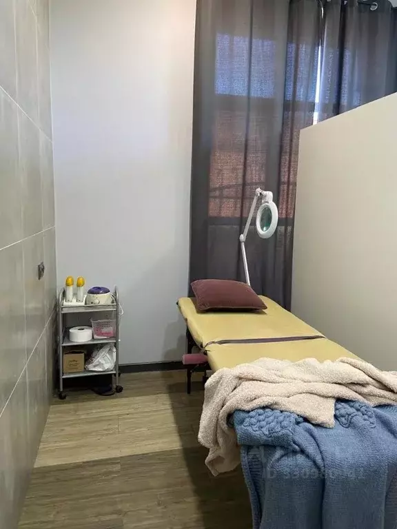 Помещение свободного назначения в Северная Осетия, Владикавказ ул. ... - Фото 2