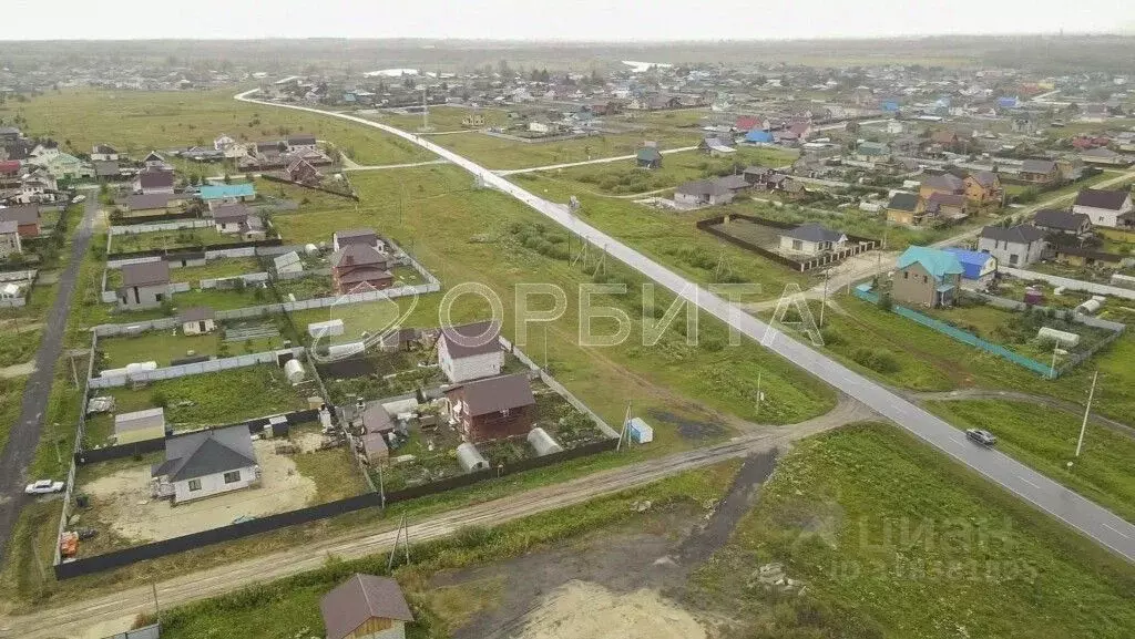 Участок в Тюменская область, Тюменский район, с. Чикча, Высокий Берег ... - Фото 1