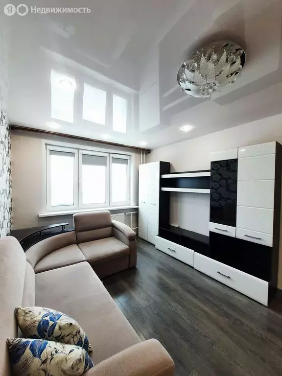 1-комнатная квартира: Киров, микрорайон Коминтерновский, улица Павла ... - Фото 1