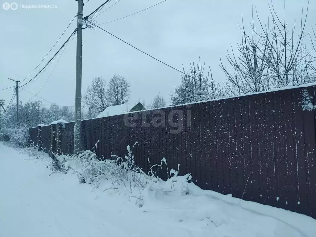 Участок в городской посёлок Рахья, Школьная улица (782 м) - Фото 1