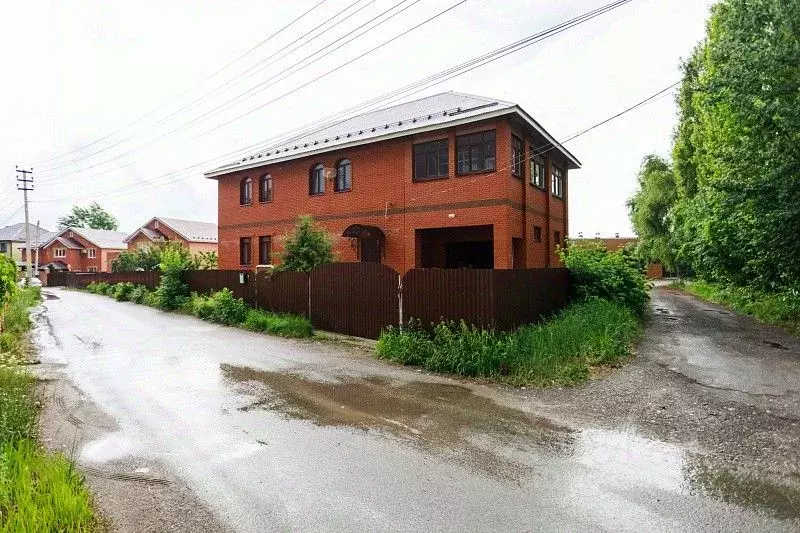 Коттедж в Татарстан, Казань Рябиновая ул., 1Ж (306 м) - Фото 1