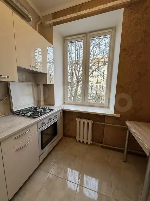 2-к. квартира, 45 м, 1/3 эт. - Фото 1