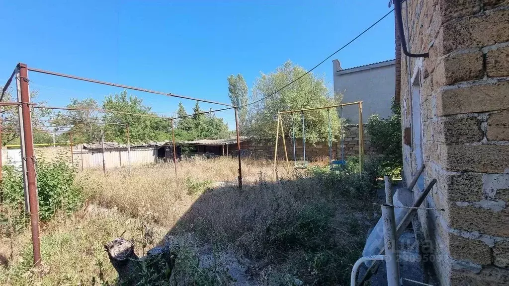 Участок в Крым, Евпатория городской округ, Заозерное пгт ул. Гайдара ... - Фото 1