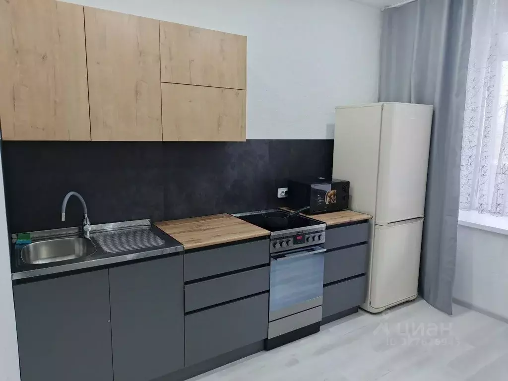 1-к кв. Хакасия, Черногорск ул. Лямкиной, 12 (42.0 м) - Фото 1